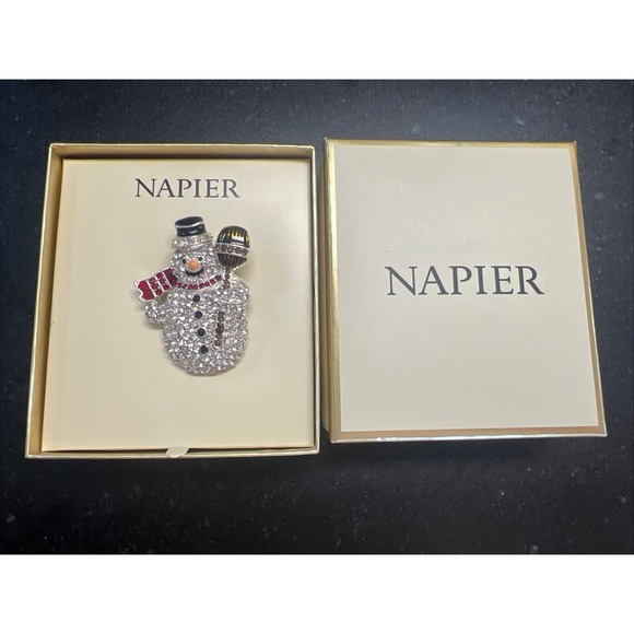 SNOWMAN‎ simulated Crystals Studded Silvertone Pin Brooch by NAPIER  - New - Picture 2 of 4